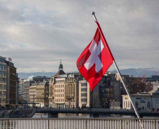 UBS, Sygnum, PostFinance join banks in Swiss franc stablecoin sandbox