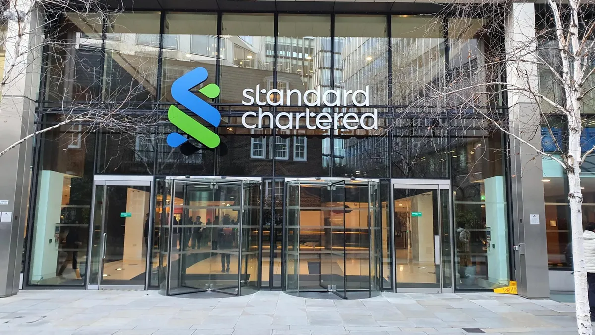 Standard Chartered leads by distributing Hong Kong dollar stablecoin HKDAP