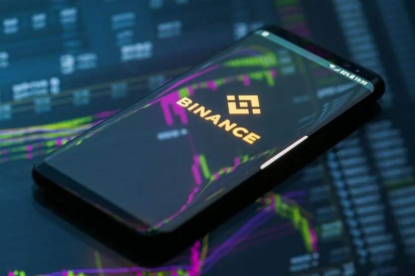 Binance Wallet incorpora fondos tokenizados de Bitwise e Invesco mediante Plume