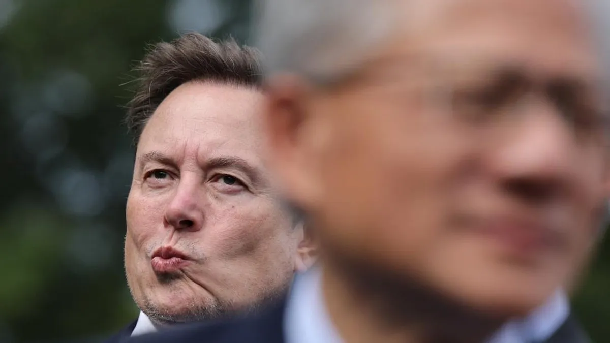 Rencana merger Tesla dan SpaceX dorong lonjakan harga saham