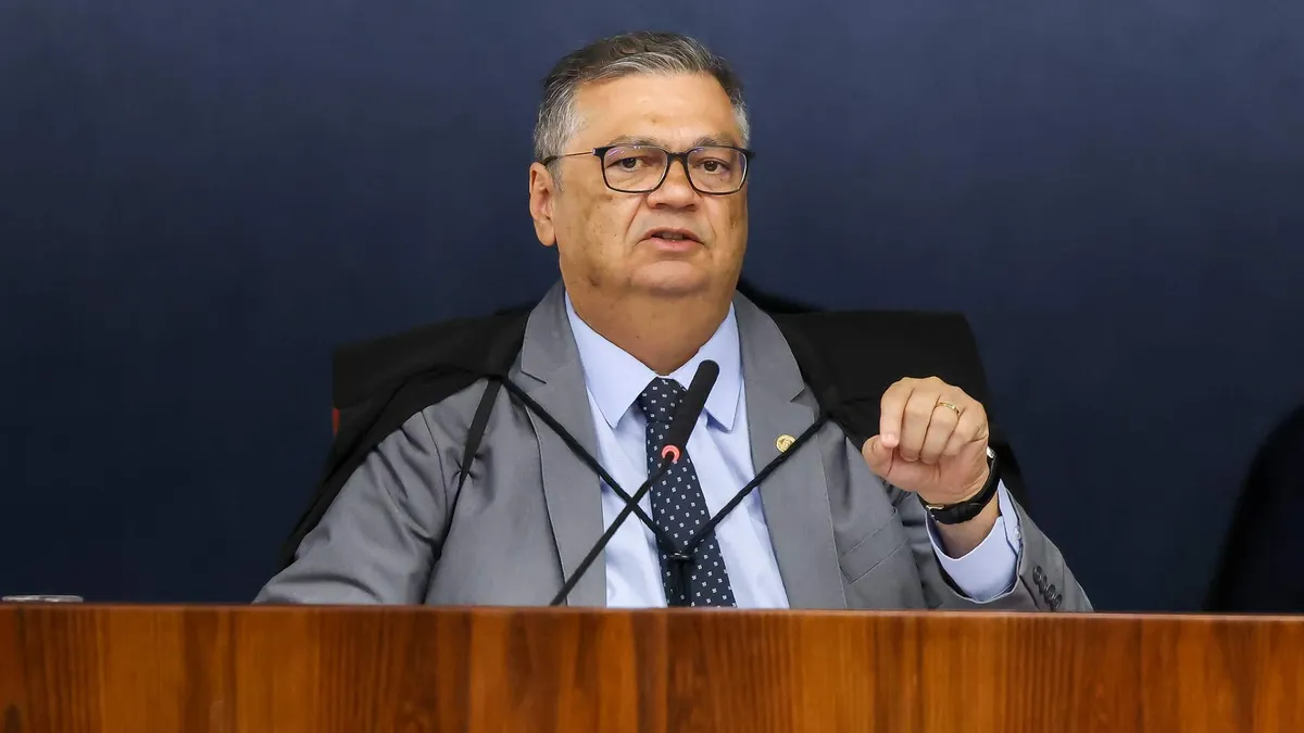 Inquerito na Policia Federal mira criptomoedas e Polymarket em decisao de Flavio Dino