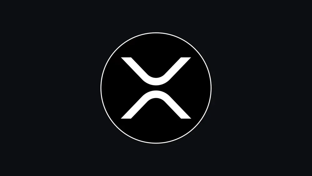 XRP ينخفض بأكثر من 8٪ والبيتكوين يتراجع دون 84 ألف دولار