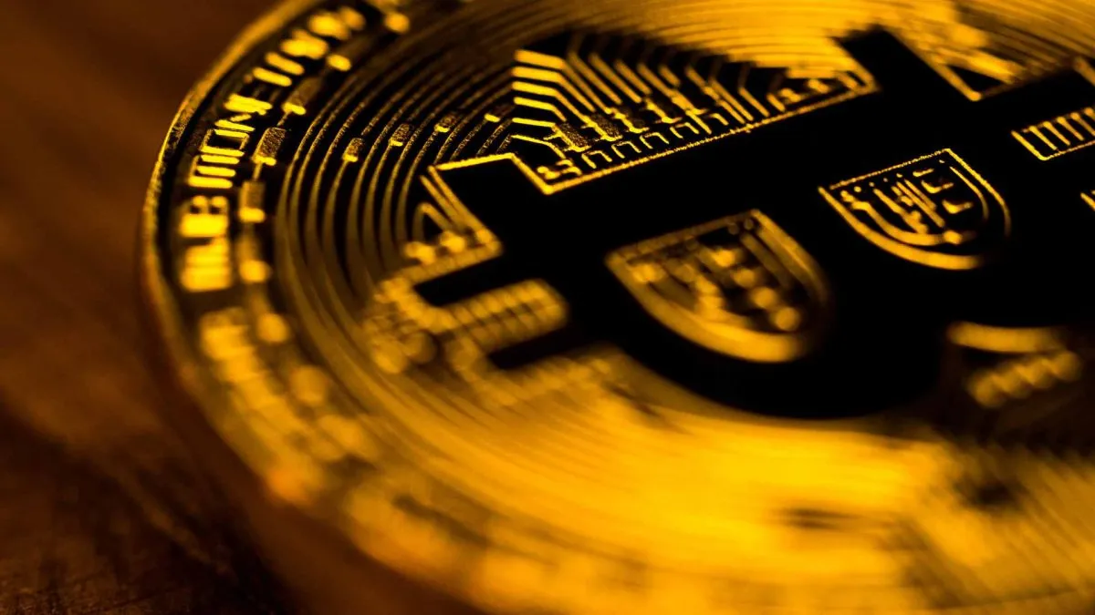 Análise da Binance Research revela que Bitcoin oscila menos e não cai menos