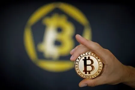 صعدت عملة عملة إيوس بنسبة 10% ضمن تداولات مرتفعة قوية