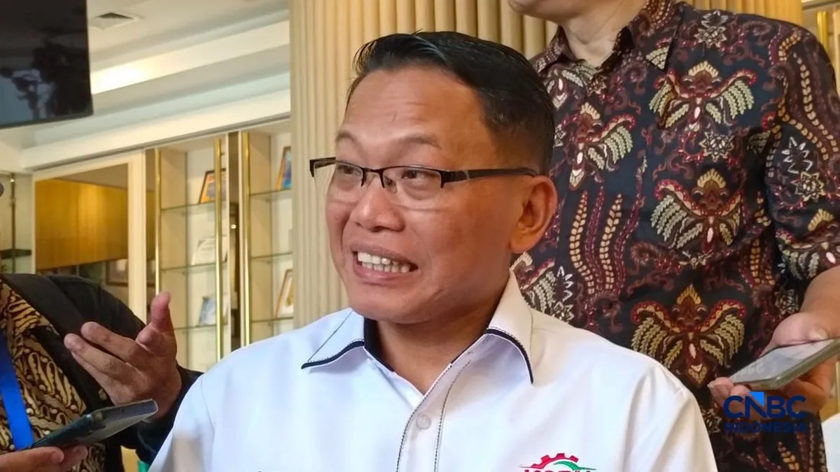 Ristadi ditunjuk sebagai Komisaris PT Kereta Api Indonesia fokus isu buruh