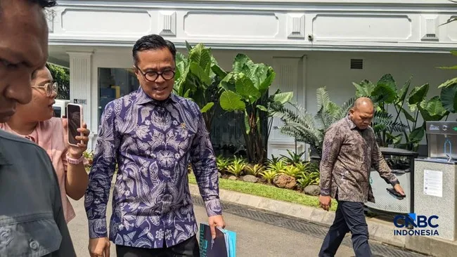 Bos Danantara Kasih Bocoran Terbaru Soal BUMN Tekstil, Ini Katanya