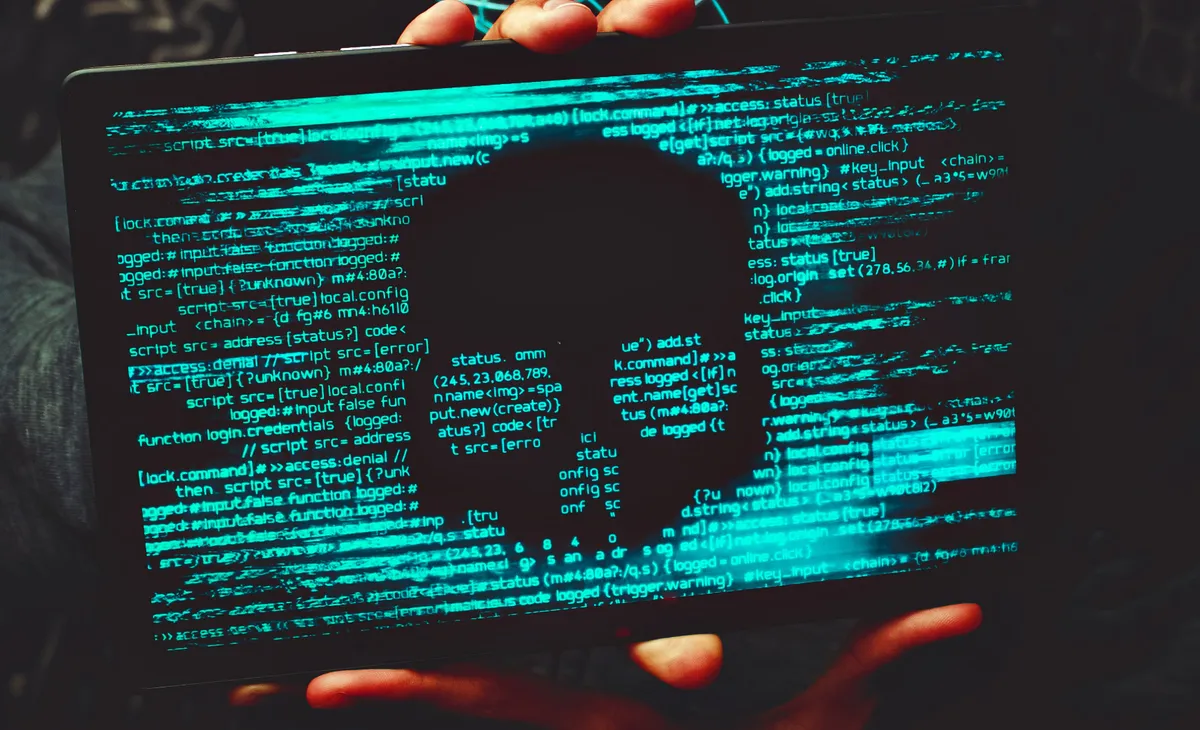 Ucraniano é condenado a quase 6 anos de prisão nos EUA por ataques de ransomware com pedidos de resgate em critpomoedas