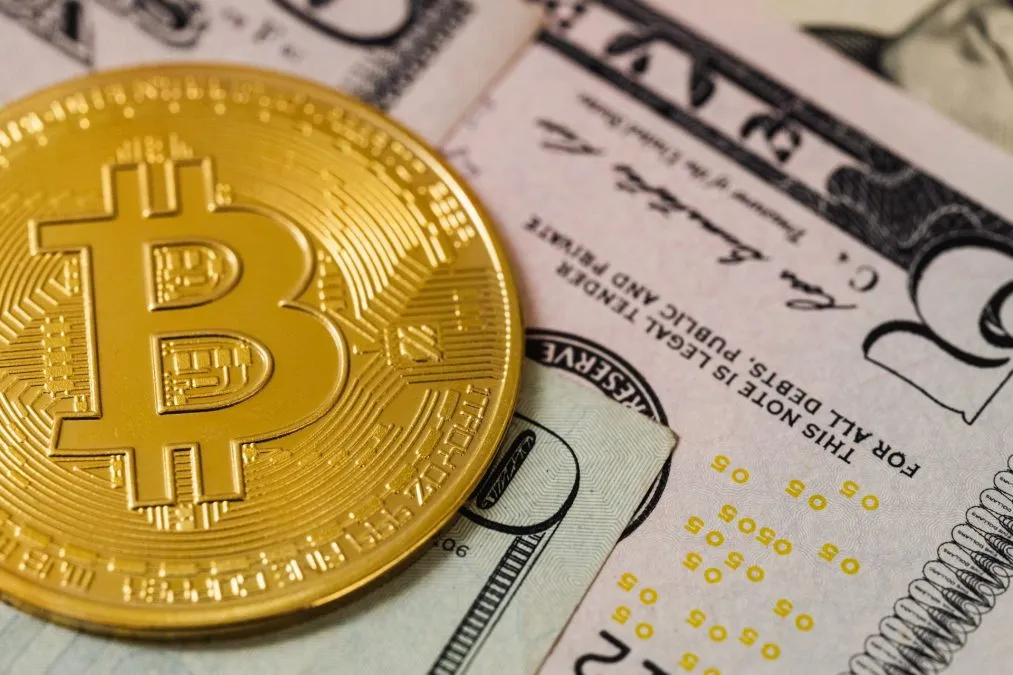 PlanB acredita que fundo do Bitcoin já ficou para trás, prevendo alta contínua