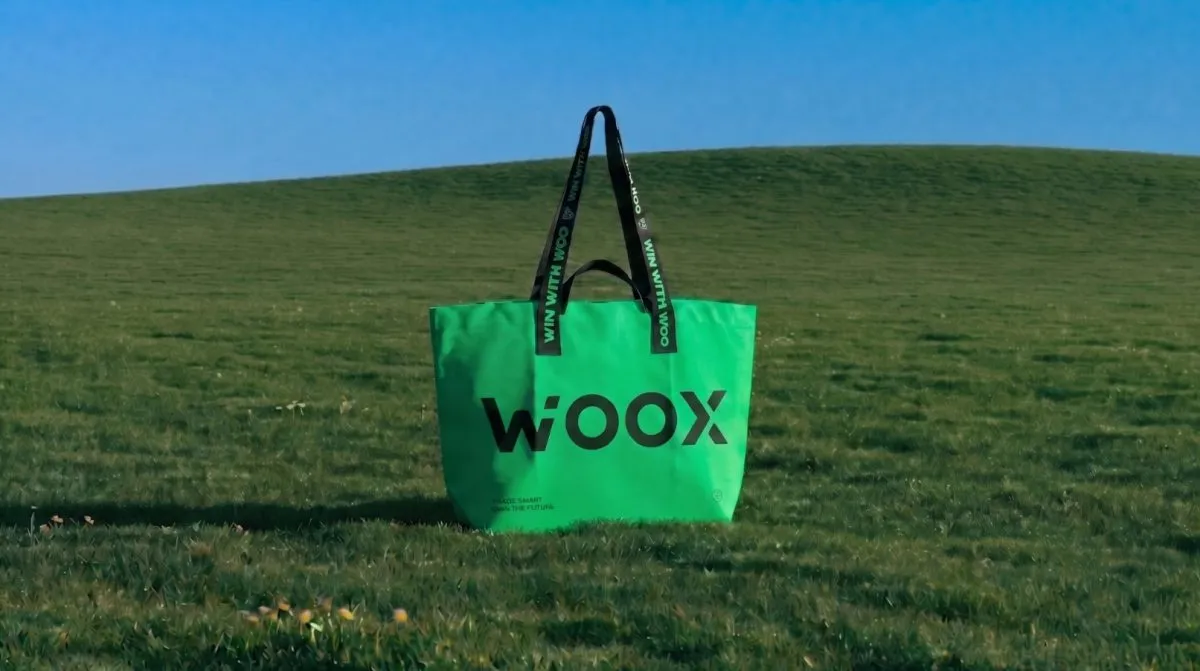Woo X enfrenta reclamações de saques, mas nega problemas operacionais