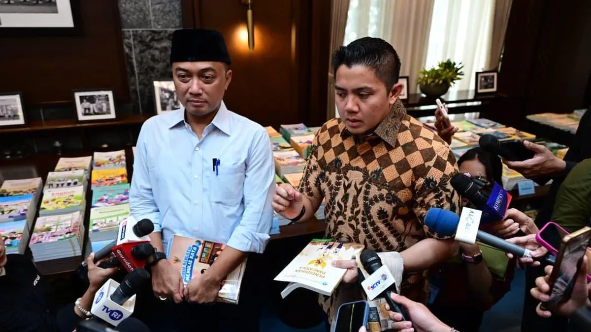 Prabowo umumkan perbaikan buku pelajaran SD-SMA, bandingkan dengan Malaysia-Kamboja