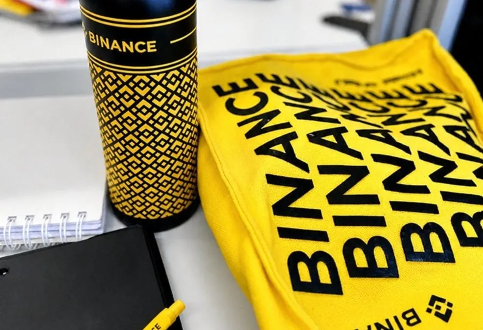 Binance anuncia remoção de três criptomoedas e outros sete pares de negociação