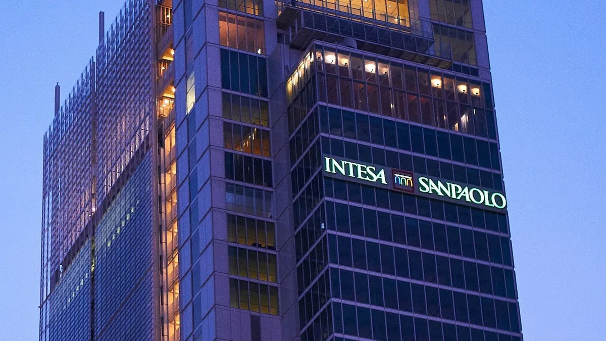 Intesa Sanpaolo reduces bitcoin ETF stake by 35%, increases ether ETF position