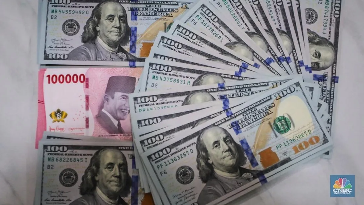 Rupiah Menguat 0,52%, Dolar AS Turun Dibawah Rp17.200