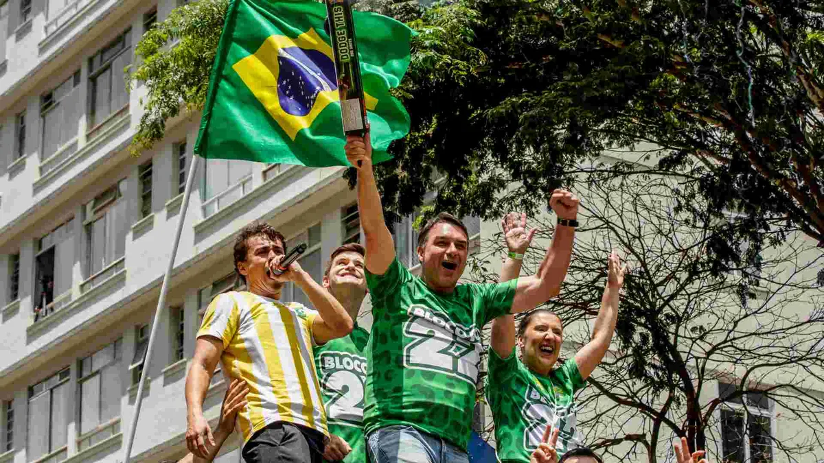 FIDCs: vitória de Flávio Bolsonaro pode transformar queda dos juros em crédito mais barato para empresas