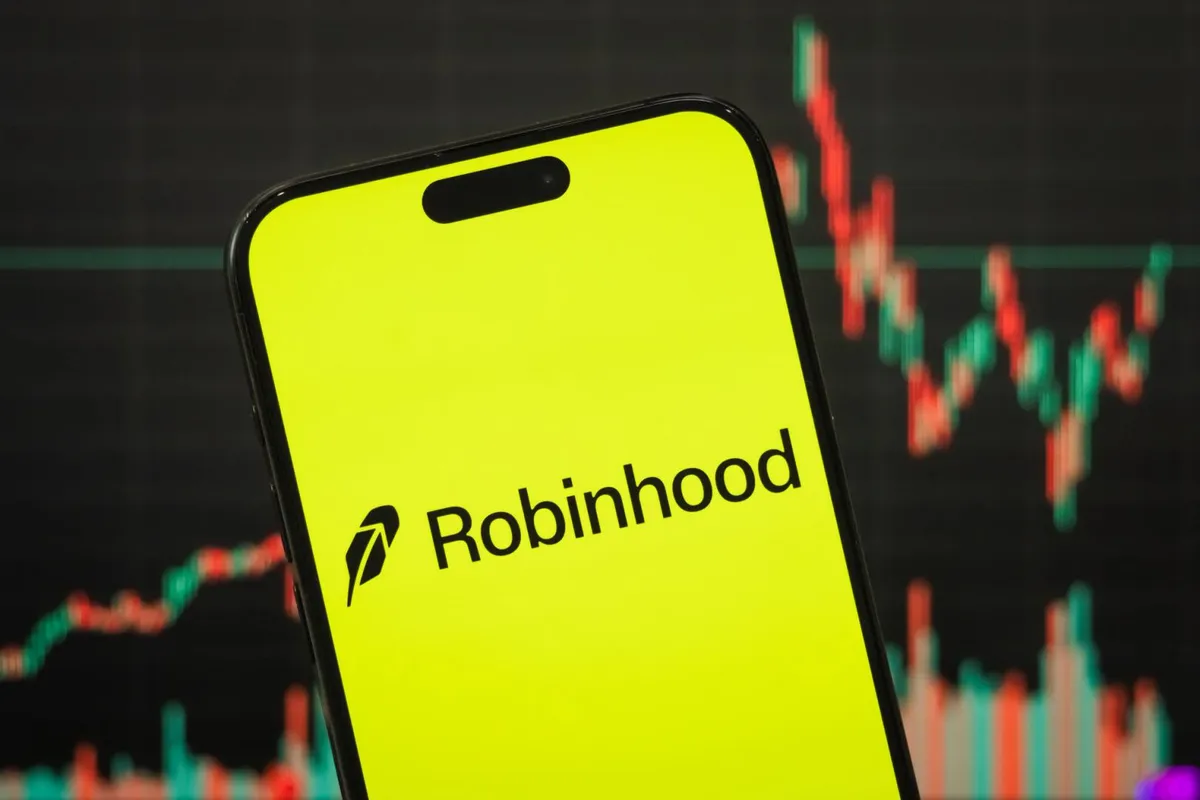 Robinhood Chain surpasses Ethereum in daily revenue amid memecoin surge