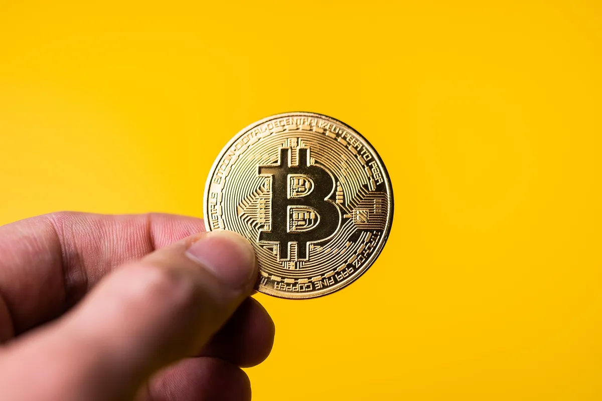 Saques em ETFs de Bitcoin nos EUA atingem maior patamar diário desde junho
