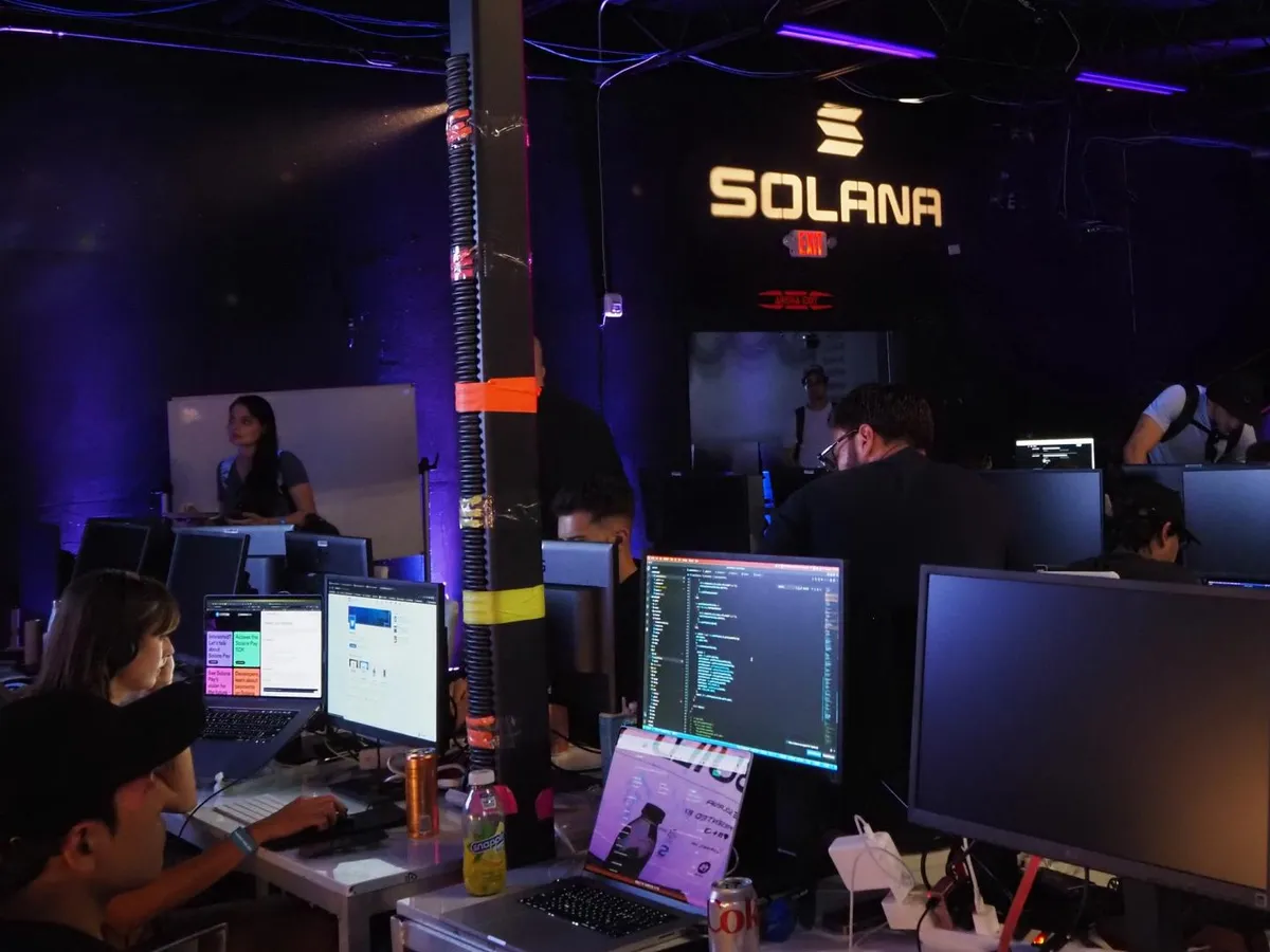 Solana proposals aim to boost daily SOL burns to $800,000 and reduce supply growth