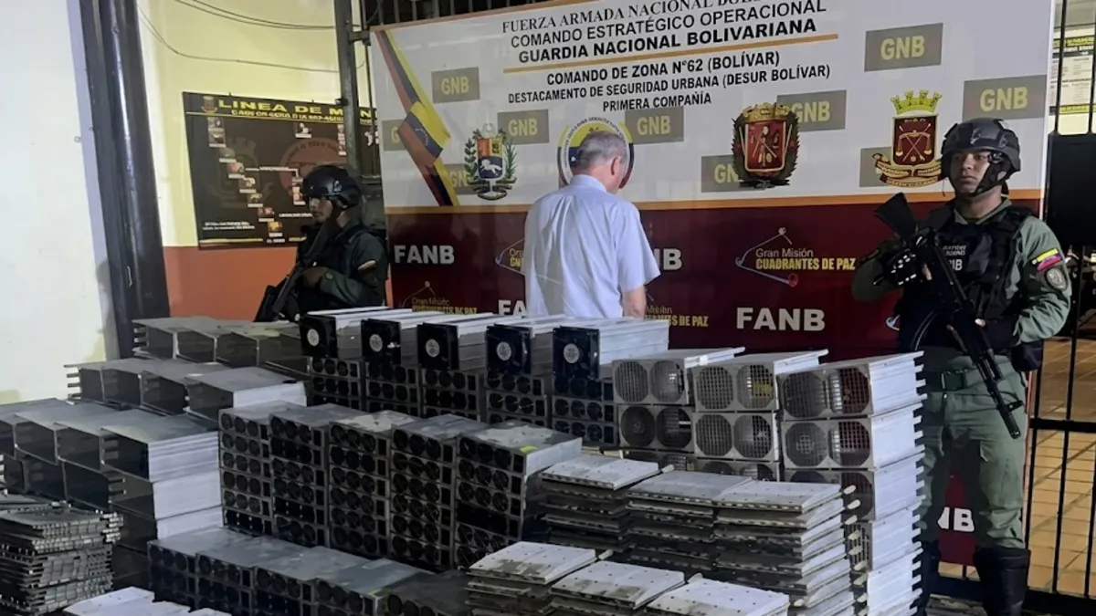 Incautaron 300 mineros de Bitcoin al sur de Venezuela