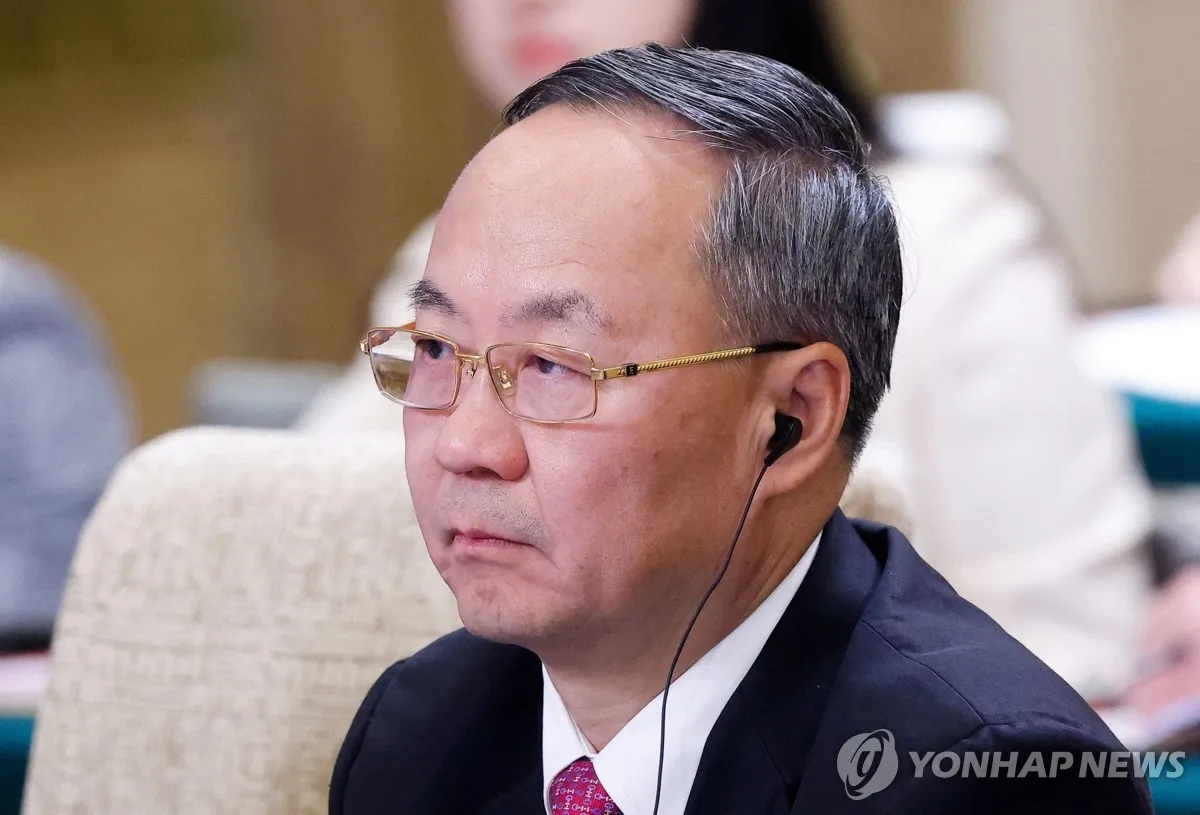 중국 금융감독 고위직 강등, 내부 기강 강화 조치