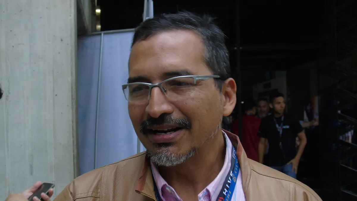 Hackers aprovecharán nuevas IA para vulnerar la informática mundial: Robinson Rivas