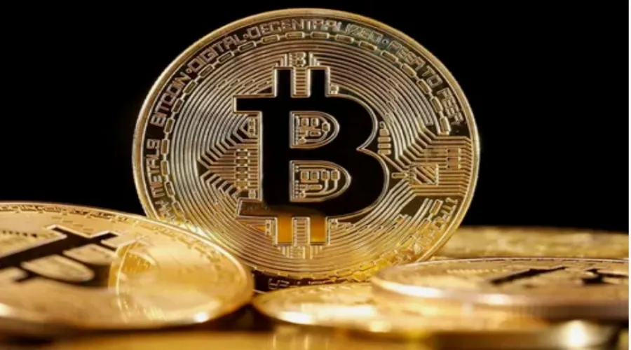 Владельцы биткоинов стали чаще выводить активы на биржи — CryptoQuant