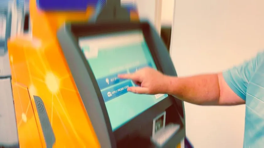 Canadá propone prohibir los cajeros ATM de Bitcoin por auge de estafas y lavado