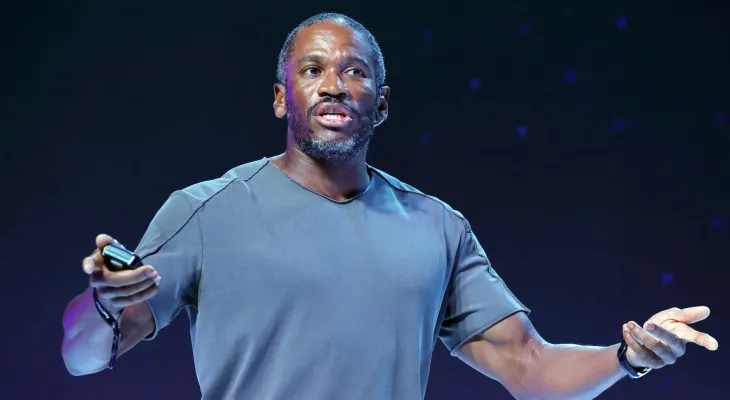 Arthur Hayes tái xuất với dự án Flop Network dành cho AI Agent