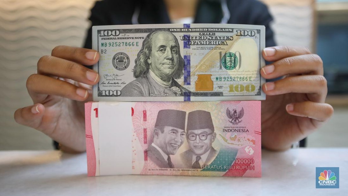 Breaking News! Dolar AS Masih Berada di Level Rp17.100 Pagi Ini