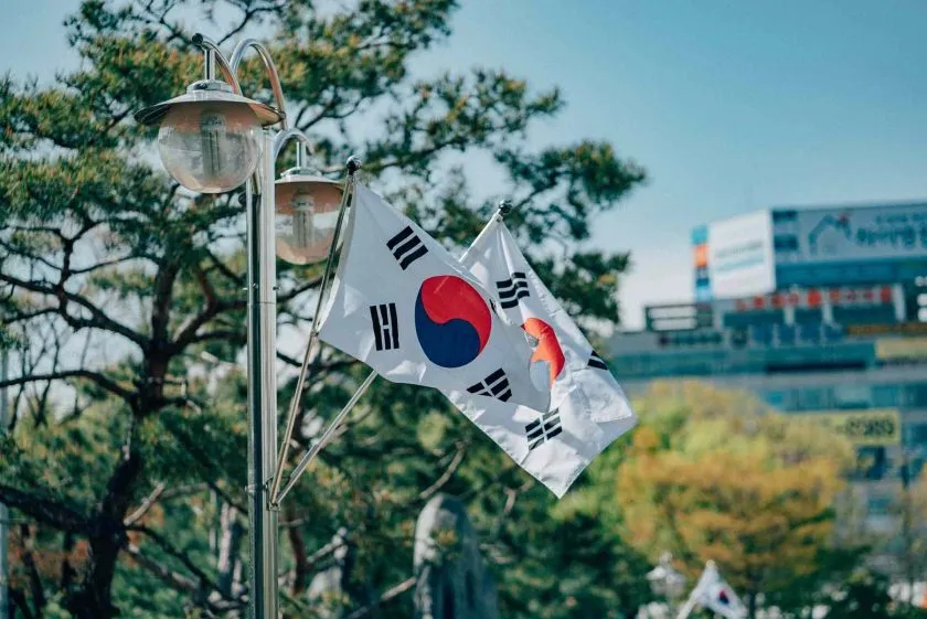 Corea del Sur propone ampliar regla de viaje cripto a transferencias más pequeñas