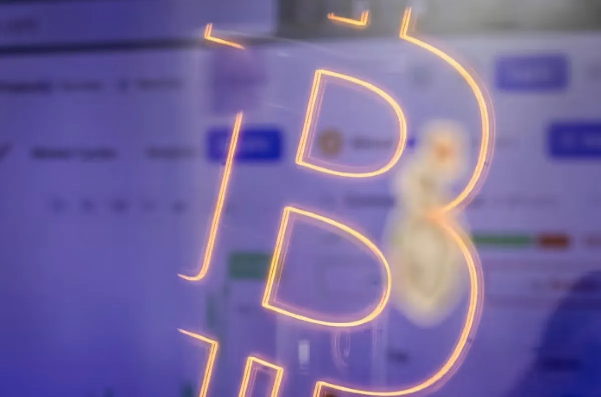 بيتكوين يستعيد مستويات مهمة ويتجه نحو 215 ألف دولار وفق تقديرات BIT Research