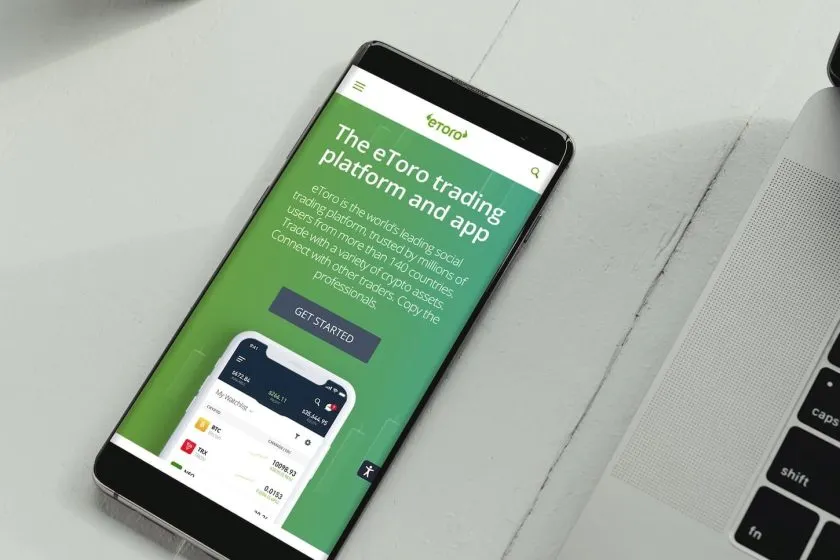 EToro acelera su apuesta por IA con Tori, nueva app y trading con agentes