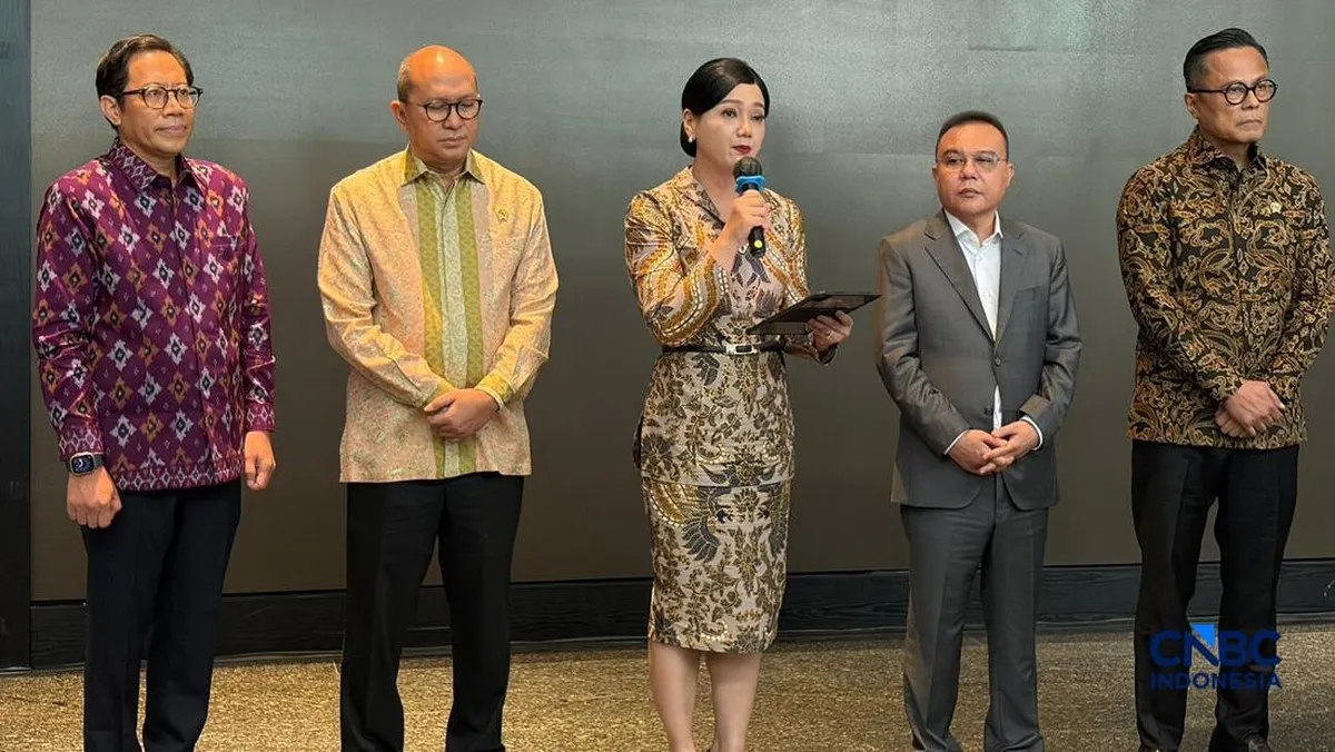 Bos OJK Sebut Penurunan IHSG Masih Moderat