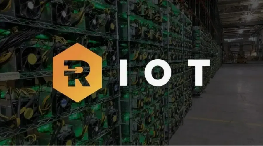Riot Platforms продала 4300 биткоинов на $271 млн для покрытия расходов
