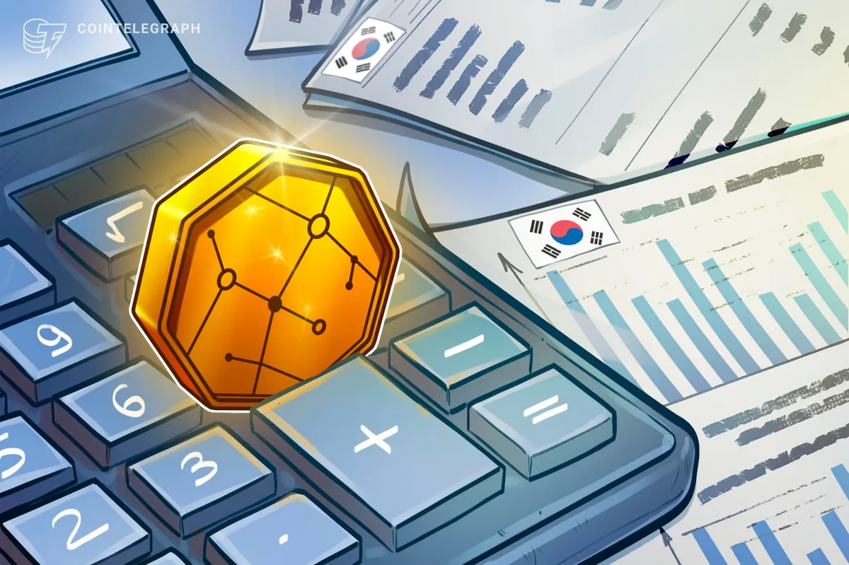 Bitcoin faces a potential $80,000 support retest as traditional equities recover