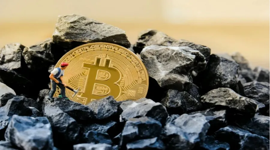 На простаивающей ТЭС в Боливии начали майнить биткоины