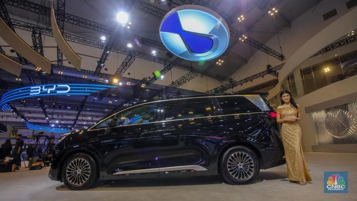 BYD ganti nama merek Denza menjadi Danza setelah sengketa merek
