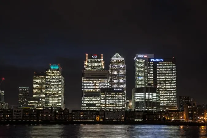 UK financial institutions process 10,000 complaints over crypto blocks in three months
