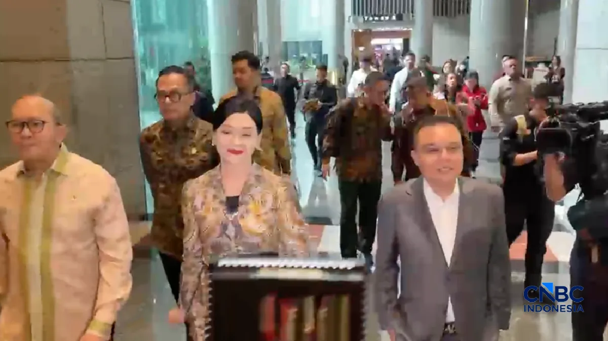 Breaking! Dasco Mendadak Kunjungi BEI, Didampingi Bos OJK dan Danantara