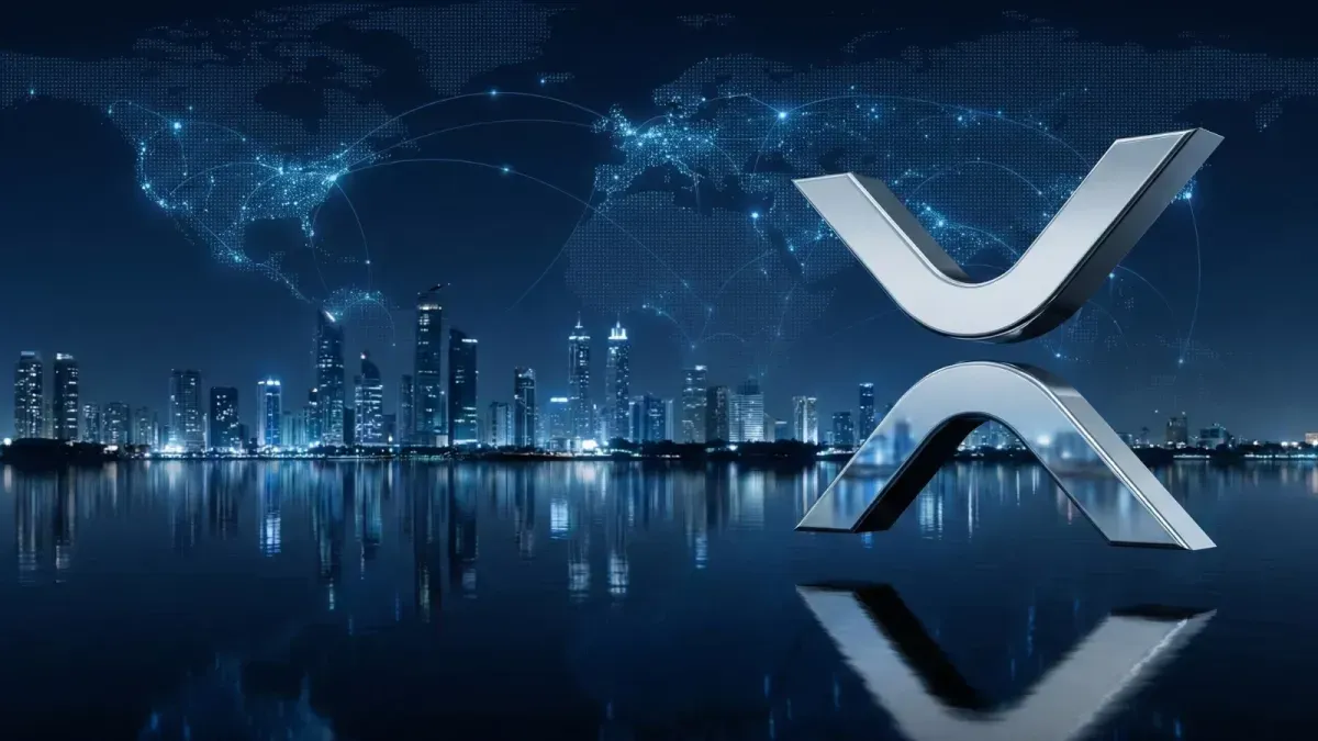 XRP 14. Yıl Tartışması Alevlenirken Simetrik Üçgen Kırıldı, 1,14 Dolar Hedef Oldu