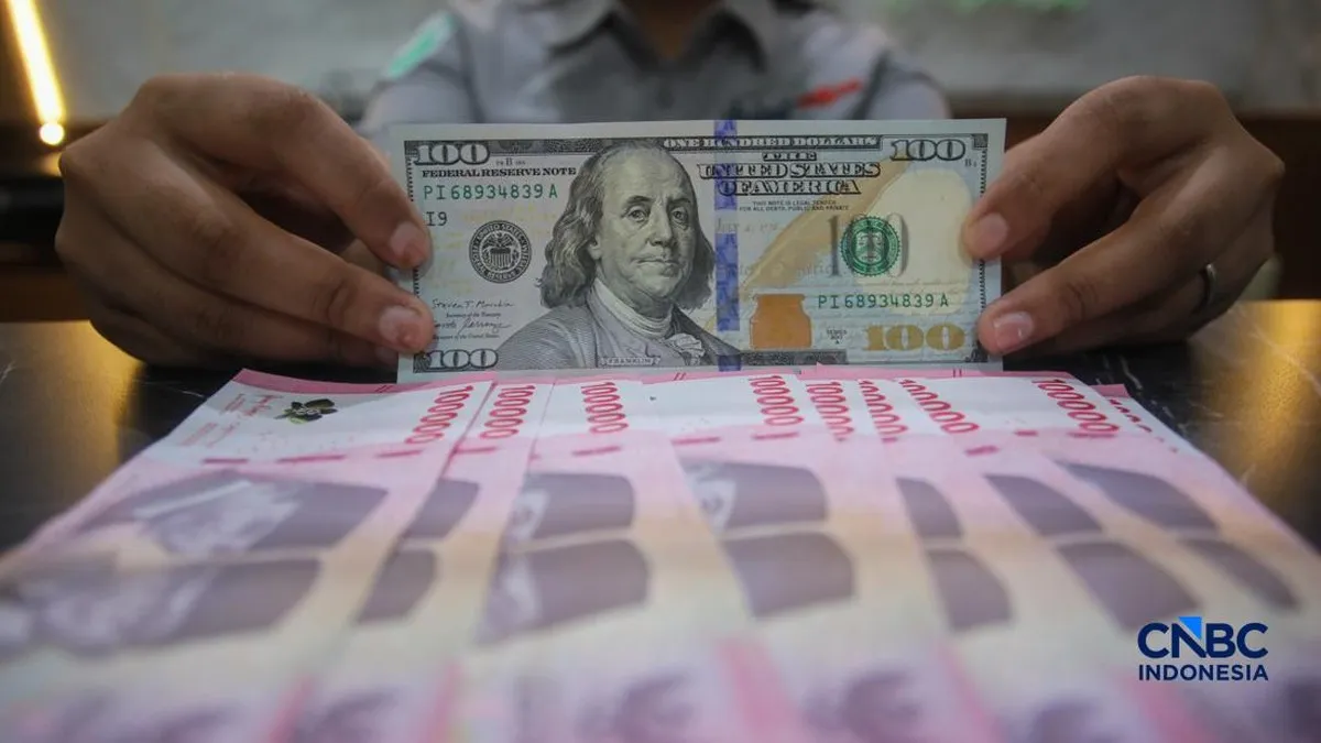 Dolar AS Perkasa, Rupiah Ditutup Melemah Jadi Rp18.075/US$