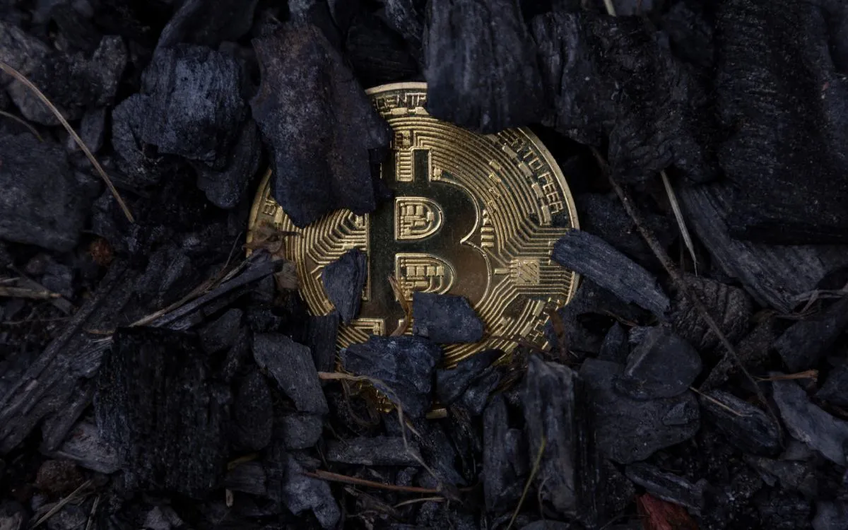 15 yıl boyunca uyuyan Bitcoin cüzdanı 49.97 BTC'yi hareket ettirdi