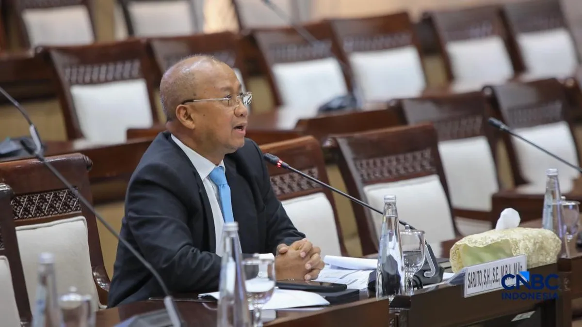 Transaksi komoditas strategis harus lewat Bursa Mineral dan Komoditas