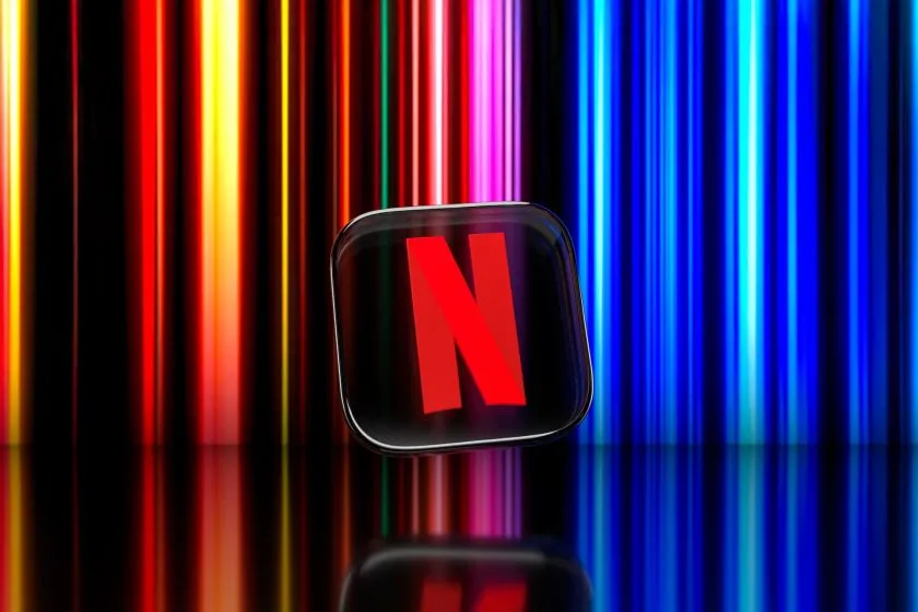 Netflix evalúa sumar canales de TV y otros servicios de streaming para aumentar engagement de usuarios