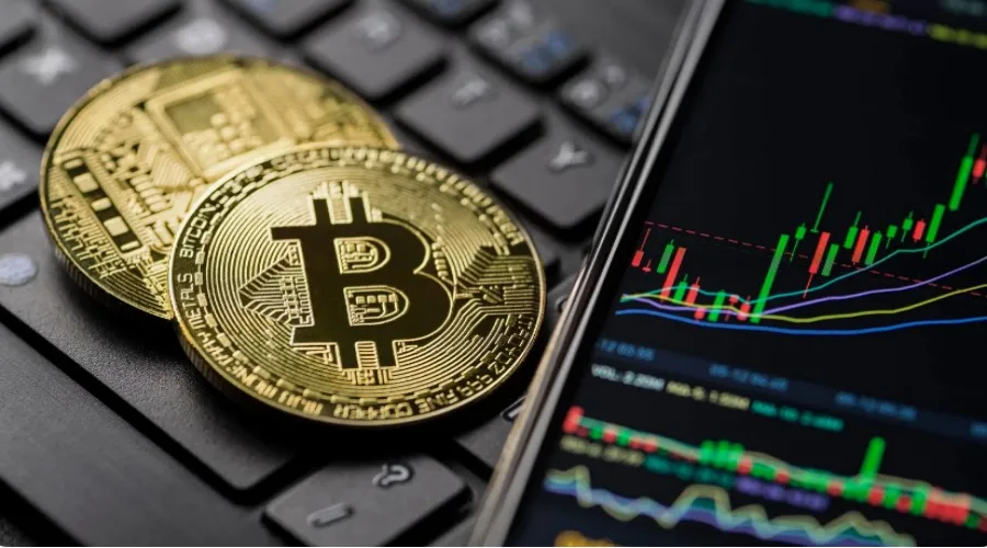 Продажа биткоина после $80 000 привела к снижению цены актива