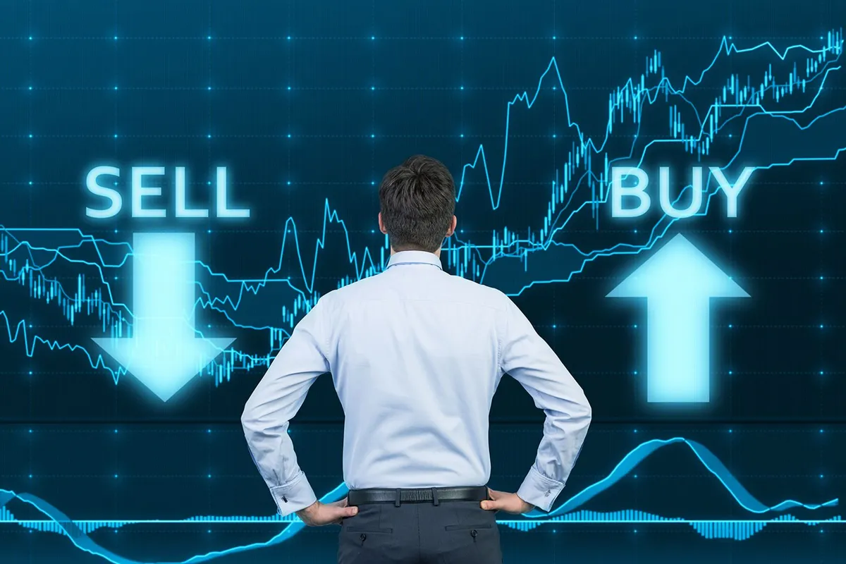 Bitcoin advances, holds above key technical level that ether, solana can't break through
